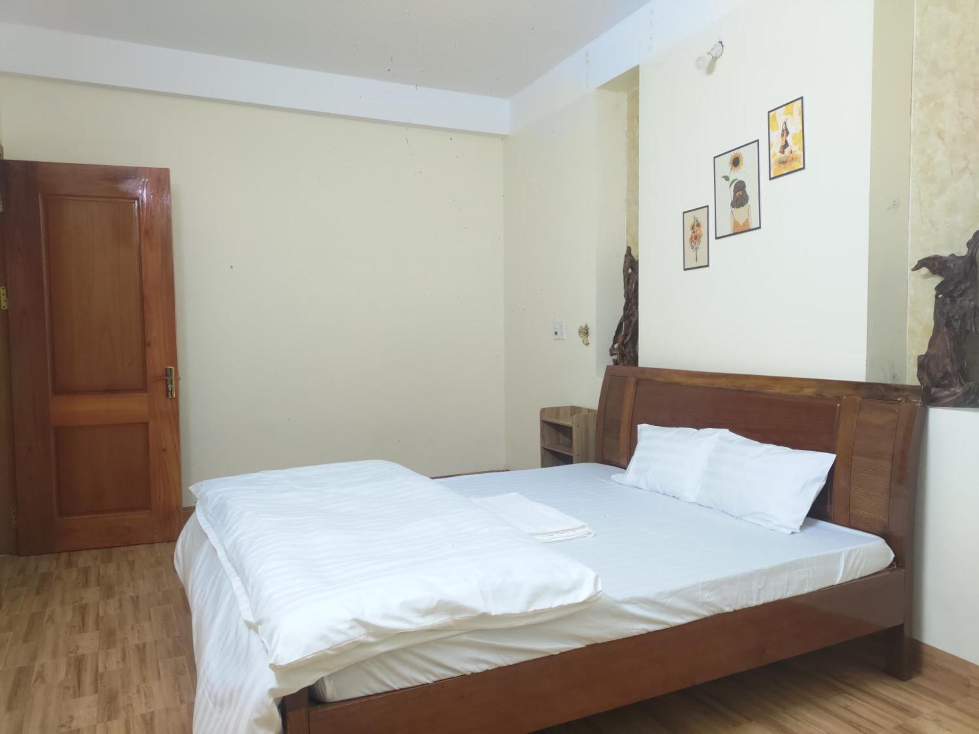 Time House - Tours & Motorbikes Rental Ha Giang Exterior foto